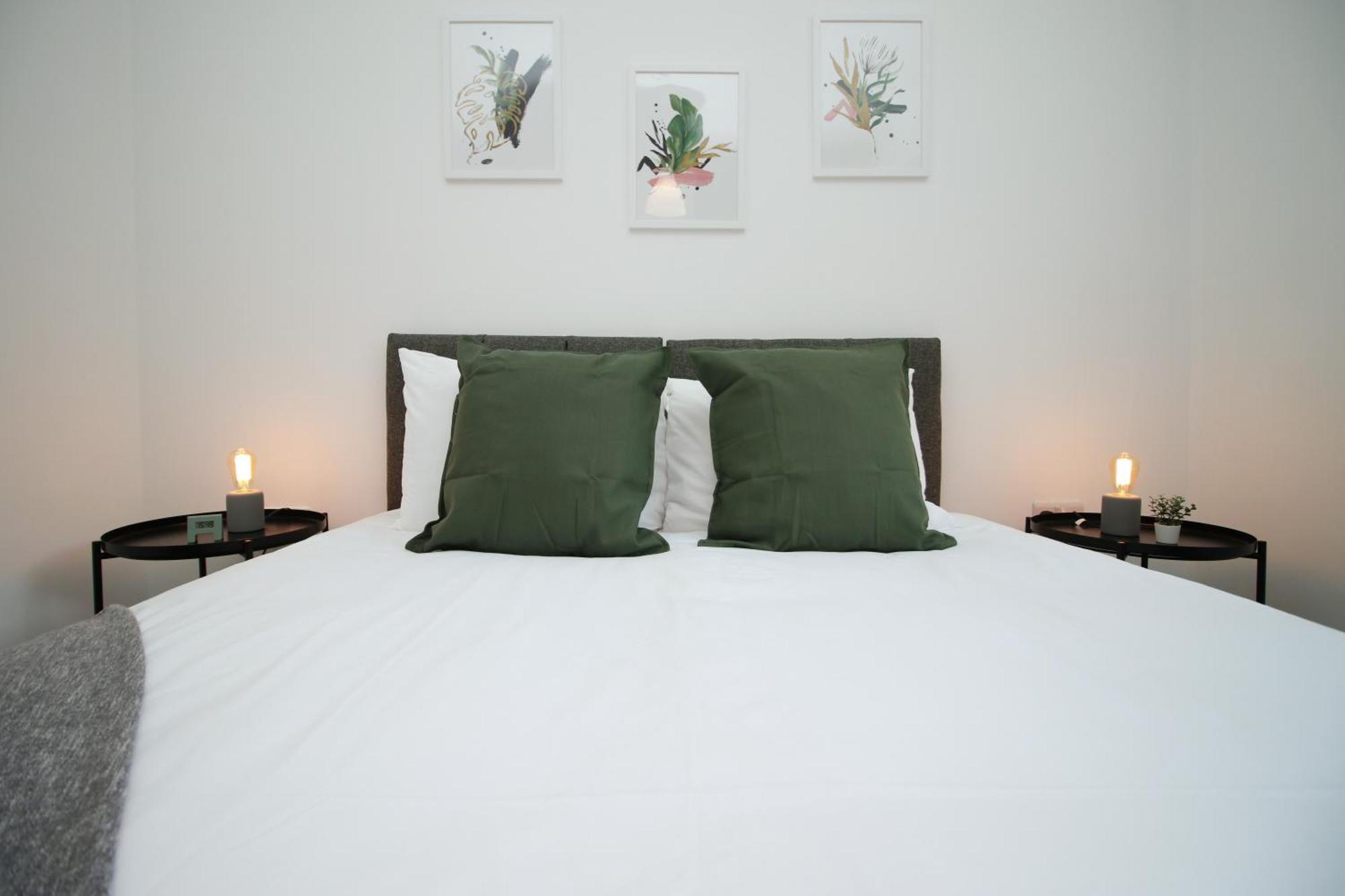 Fully Equipped Kitchen, Parking, City Centre Swansea Kültér fotó