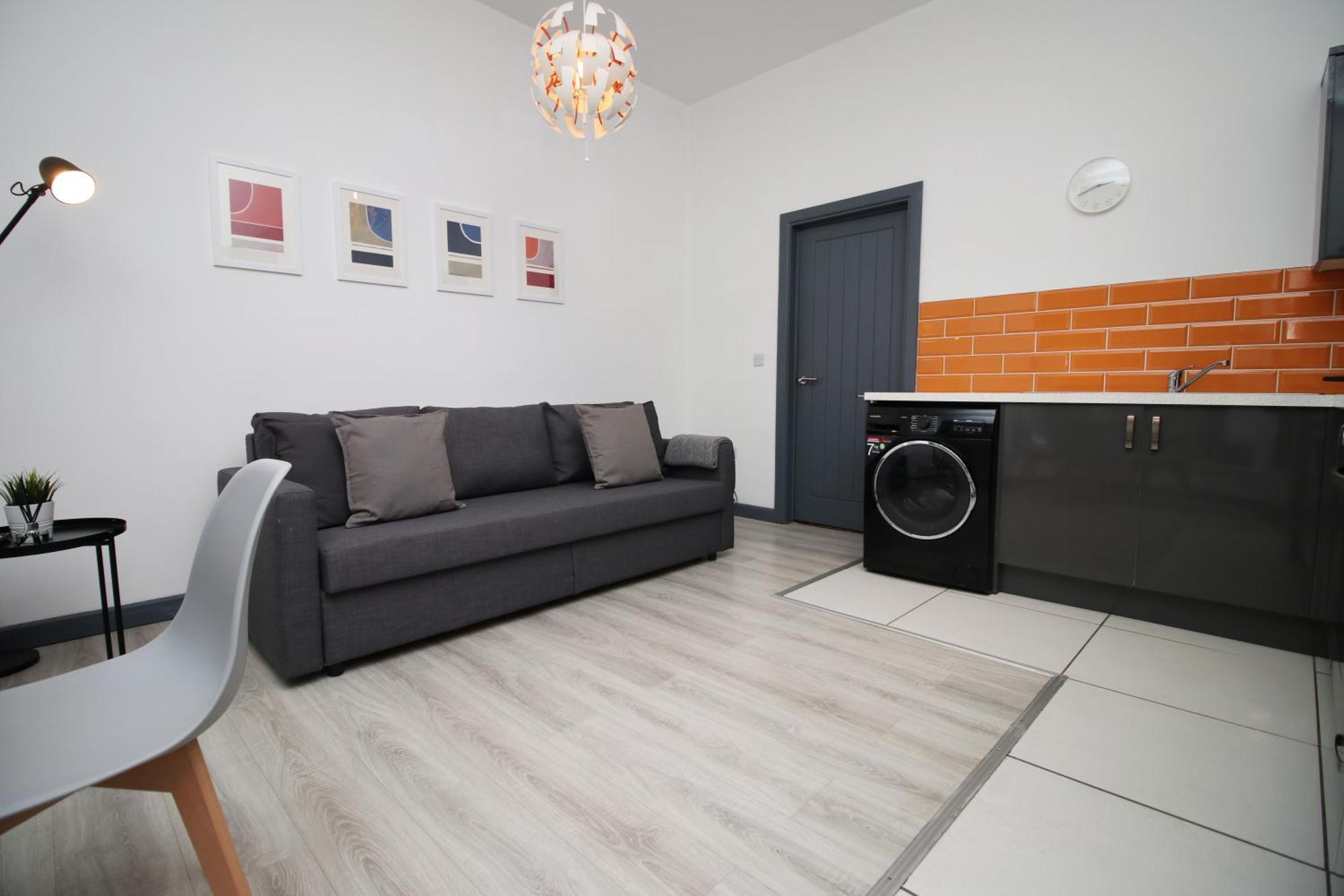 Fully Equipped Kitchen, Parking, City Centre Swansea Kültér fotó